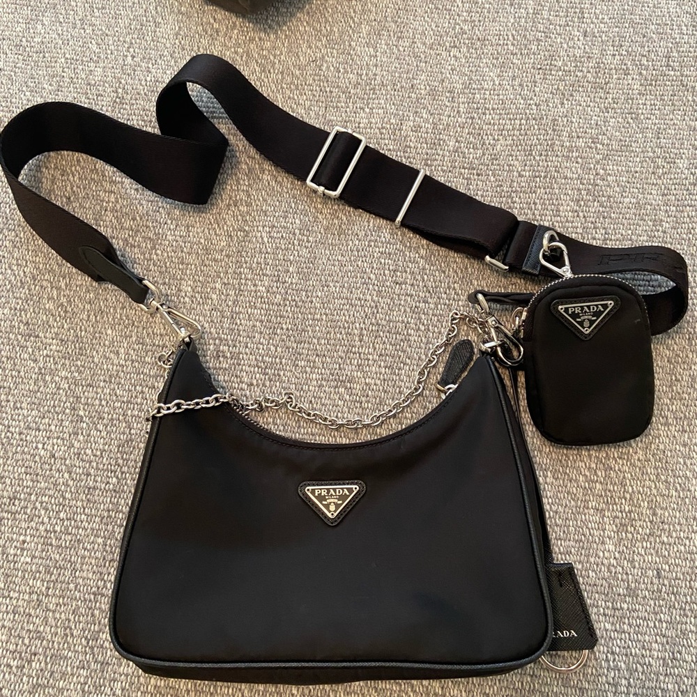 Re-Edition 2005 Nylon Chain Shoulder Bag